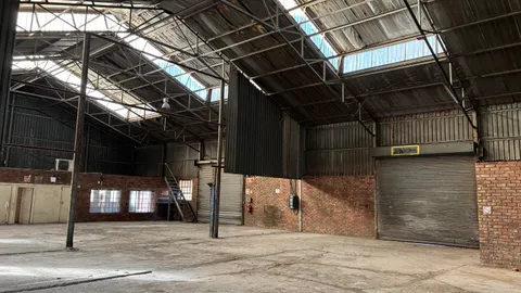 116 Orange Road, Akasia has a 1700m² Industrial Property Available For Sale and For Rent with a 5103m² Vacant Land Next Door For Sale and Rent (36)